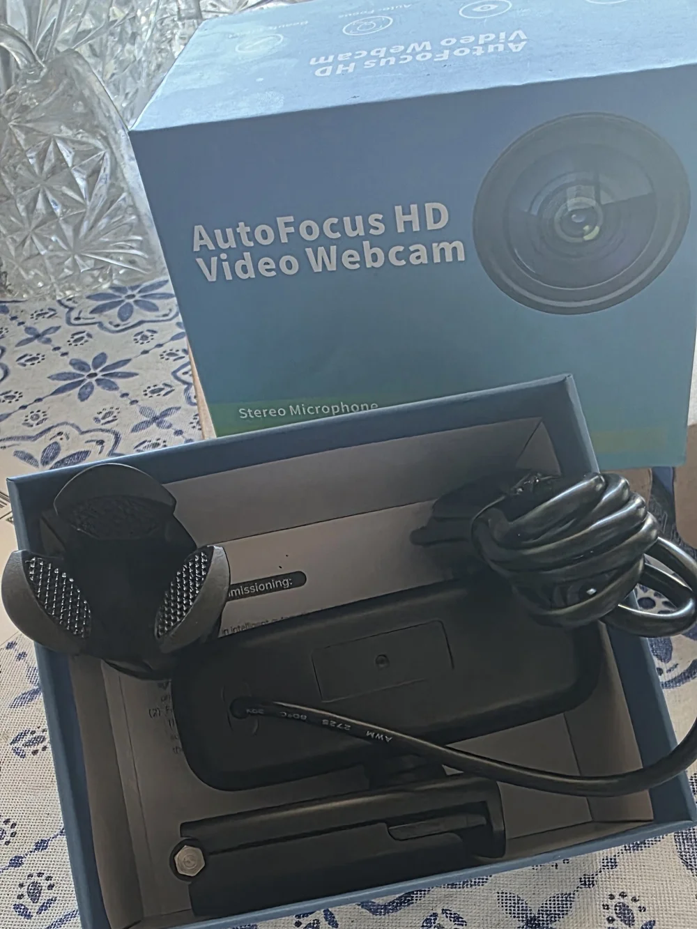 ProFocus HD Video Webcam with Privacy Cover - Blue/Green